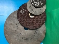 Круг отрезной вулканитовый и бакелитовый картинка из объявления