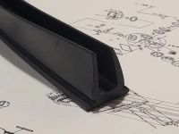 Внутренний уплотнитель двери рефконтейнера (П-образный) 2,5м в объявлении 6 фото Внутренний уплотнитель двери рефконтейнера (П-образный) 2,5м картинка из объявления