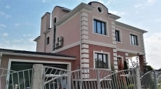 Отделка фасада с помощью декоративной штукатурки картинка из объявления