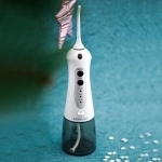 Ирригатор Revyline RL 200 XL с увеличенным резервуаром для воды в объявлении 1 фото Ирригатор Revyline RL 200 XL с увеличенным резервуаром для воды картинка из объявления