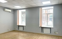 Сдам коммерческую недвижимость 32.6 м2 в объявлении 3 фото Сдам коммерческую недвижимость 32.6 м2 картинка из объявления