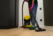 Услуги клининговой компании по уборке картинка из объявления