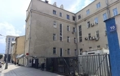 Продам коммерческую недвижимость 569.4 м2 картинка из объявления