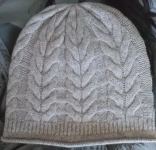 Женская кашемировая шапка Christian Siriano в объявлении 4 фото Женская кашемировая шапка Christian Siriano картинка из объявления