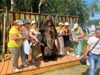 Ясновидящая СОФИТ более 45 лет я помогаю людям в разных жизненных картинка из объявления