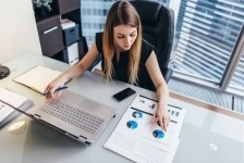 Менеджер по продажам (e-commerce) в объявлении 1 фото Менеджер по продажам (e-commerce) картинка из объявления