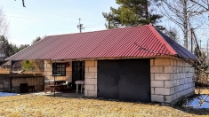 Небольшая зимняя дача на уютном берегу живописного озера картинка из объявления