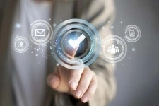 Страхование онлайн — быстро, выгодно, надёжно! картинка из объявления