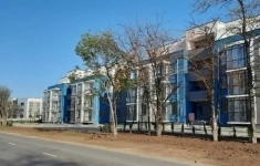 Продам коммерческую недвижимость 200 м2 картинка из объявления