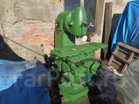 Вертикально-фрезерный станок 6Н10 продам, Владивосток. картинка из объявления