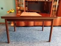 Продам стол с раздвижной вставкой в объявлении 2 фото Продам стол с раздвижной вставкой картинка из объявления