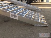 Сходни до 600 кг на пару  Длина 3500 мм Ширина 300 мм картинка из объявления