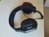 Наушники в объявлении 2 фото Наушники картинка из объявления