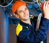 Монтажник в объявлении 1 фото Монтажник картинка из объявления